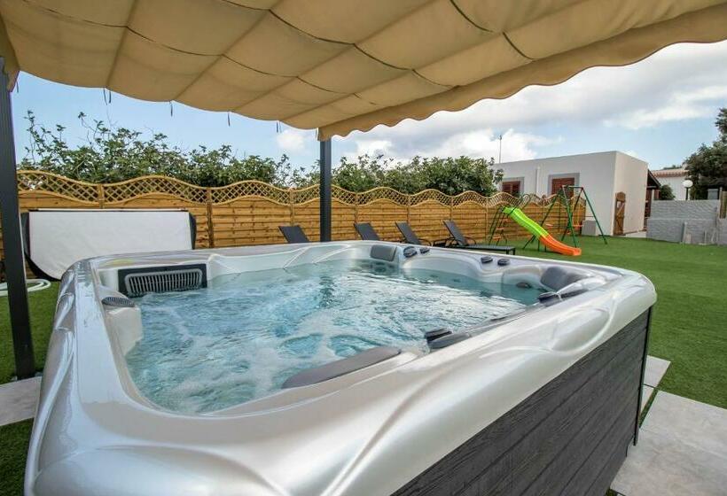 آپارتمان 1 خوابه همکف, Le Villette Di Villa Aurora
