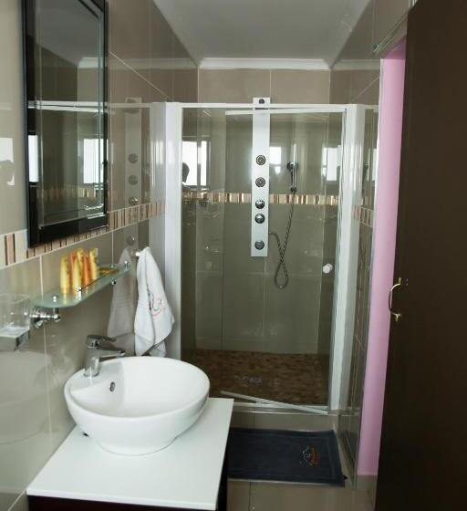 اتاق لوکس, A Z Boutique Guesthouse
