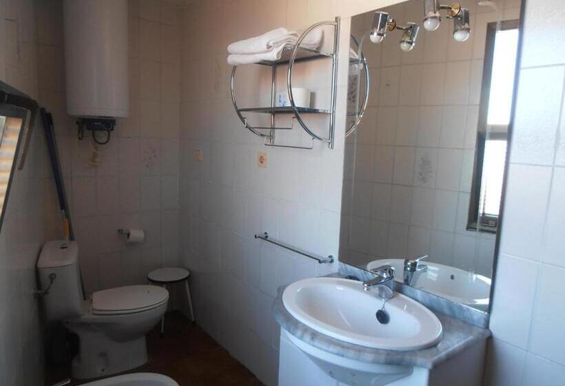 1 Bedroom Apartment, Alfar