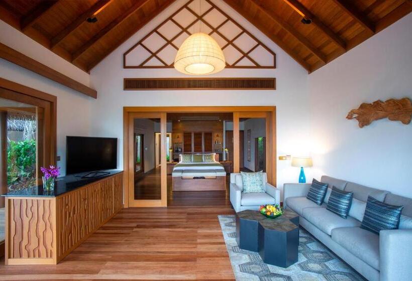 Suite met Zwembad, Baros Maldives