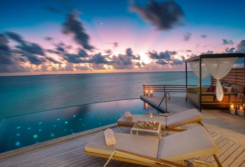 ویلای یک اتاق خوابه با استخر شنا, Baros Maldives