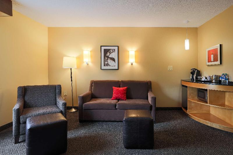 Suite Pat King, Doubletree By Hilton Savannah Airport