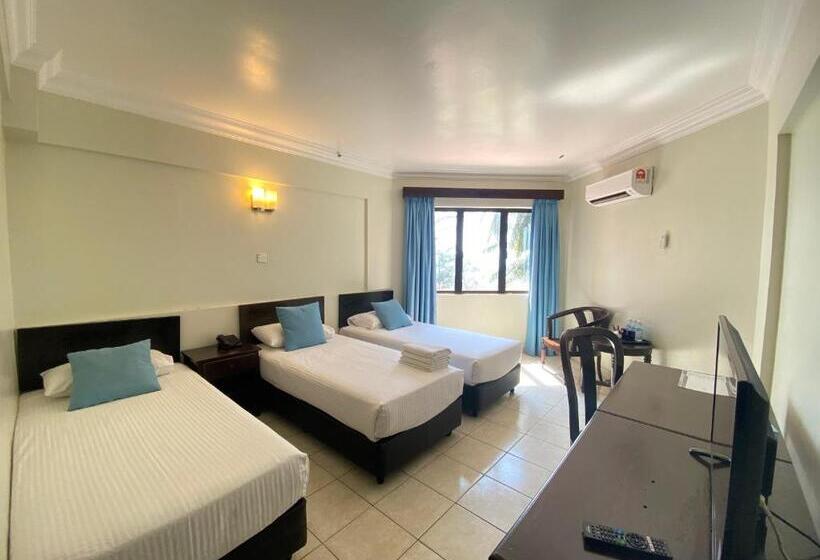 Chambre Triple Deluxe Vue Mer, Erya By Suria Cherating