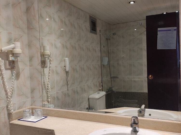 بانگلوی استاندارد 2 خوابه, Pharaoh Azur Resort