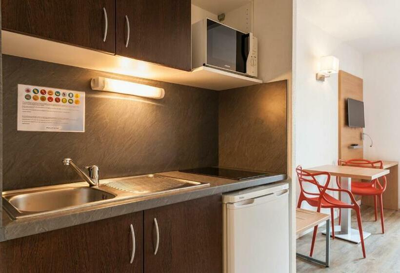 Standaard Studio, Resid Le Grand Prado