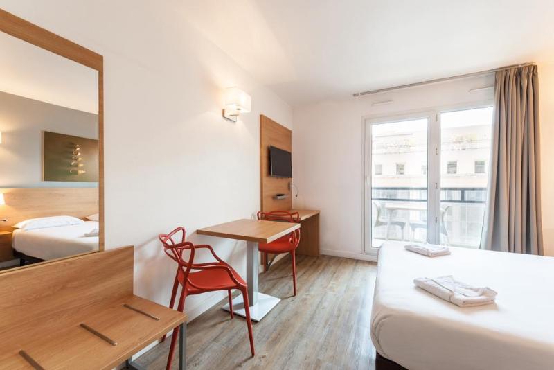 스탠다드 스튜디오, Residhotel Le Grand Prado