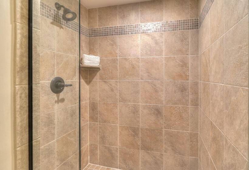آپارتمان 4 خوابه, Riverstone Condo Resort & Spa