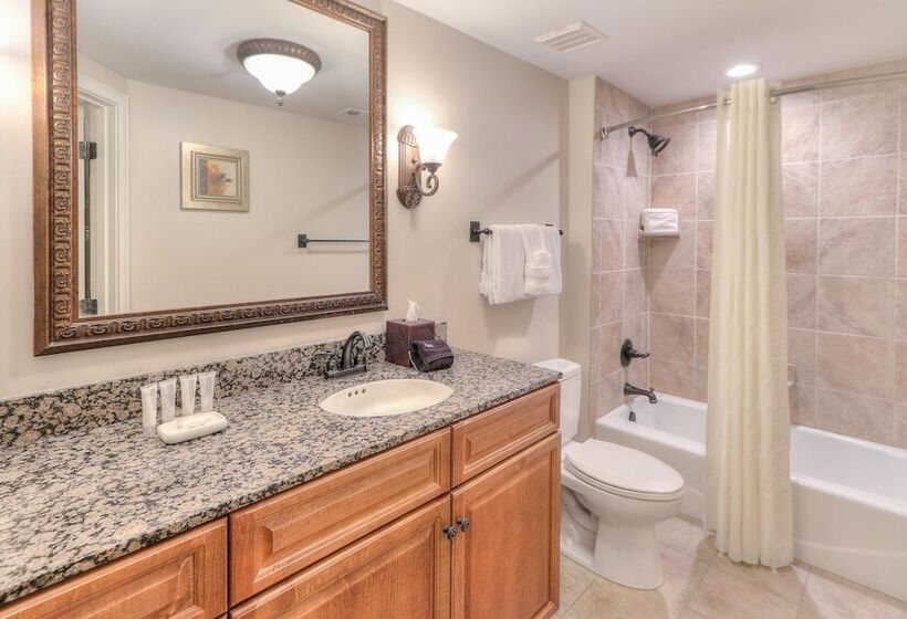 آپارتمان 4 خوابه, Riverstone Condo Resort & Spa