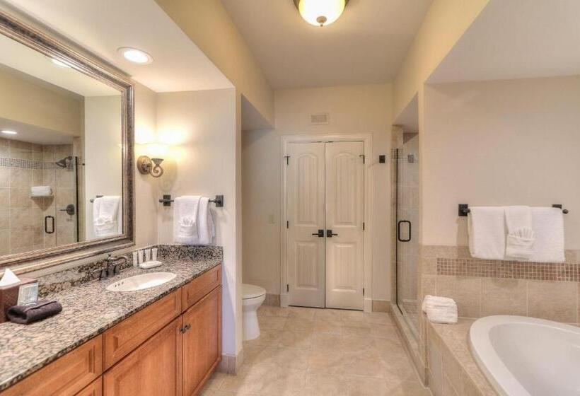 2 Bedrooms Apartment River View, Riverstone Condo Resort & Spa