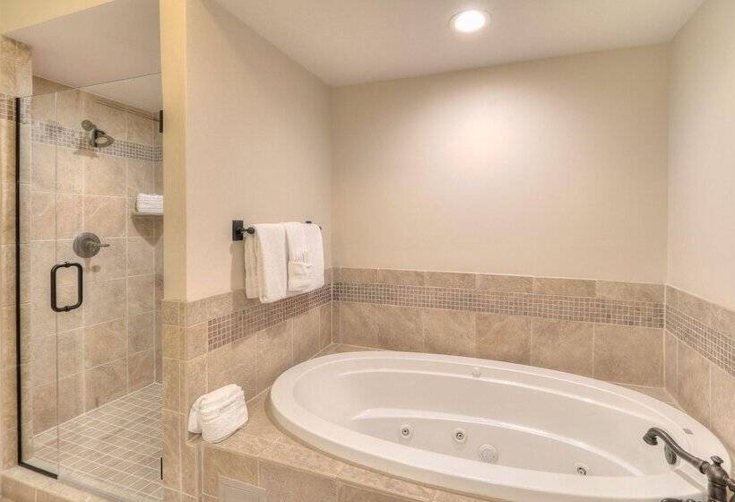 آپارتمان 3 خوابه, Riverstone Condo Resort & Spa