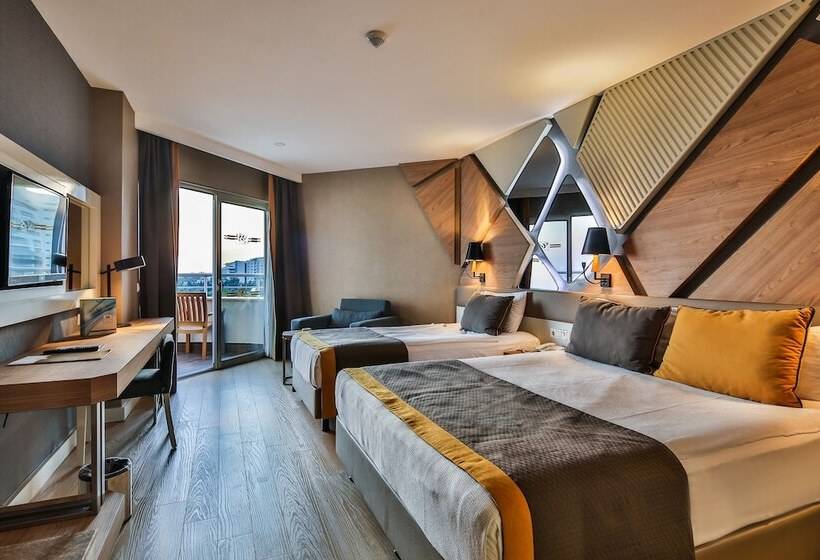 اتاق استاندارد با چشم‌انداز دریا, Saturn Palace Resort   All Inclusive