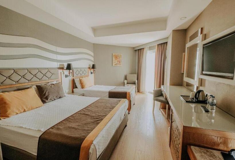 اتاق استاندارد با چشم‌انداز دریا, Saturn Palace Resort   All Inclusive