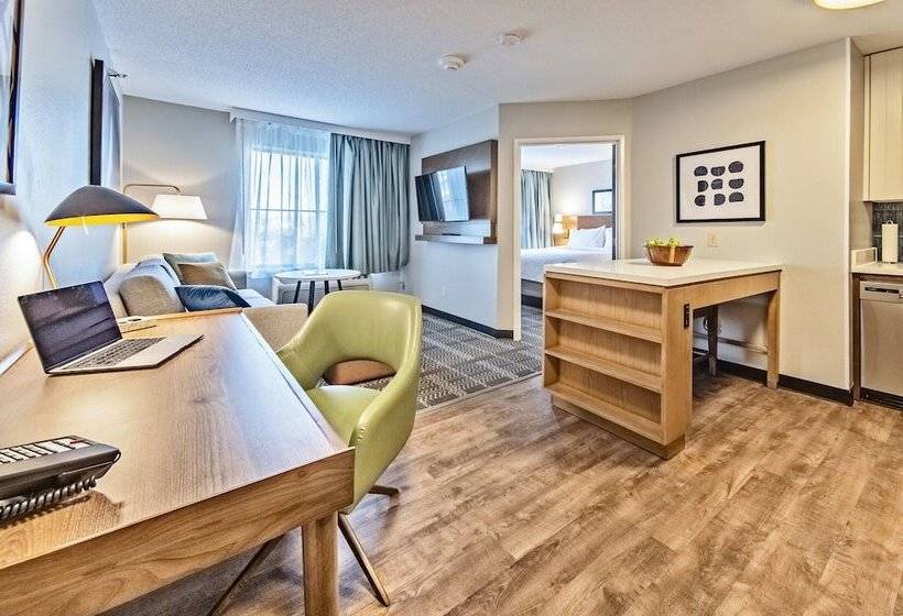 سوییت, Staybridge Suites   Cedar Rapids North, An Ihg
