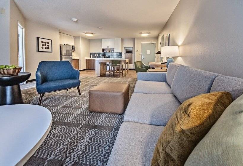 سوییت, Staybridge Suites   Cedar Rapids North, An Ihg