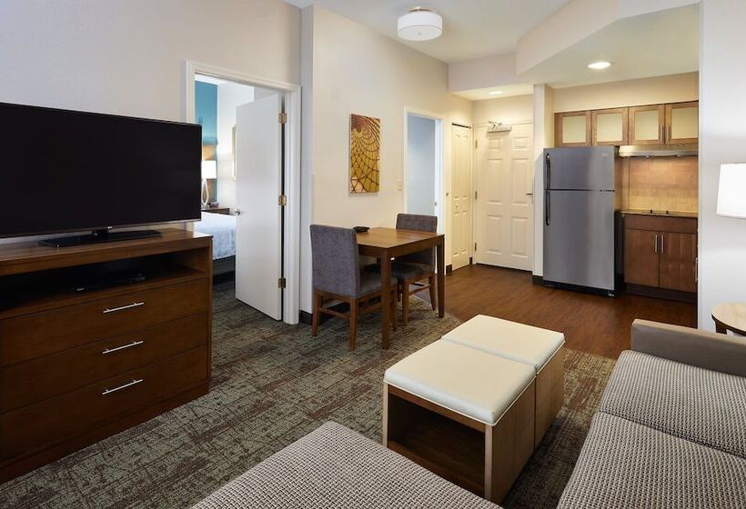 سوئیت برای معلولان, Staybridge Suites Orlando South, An Ihg