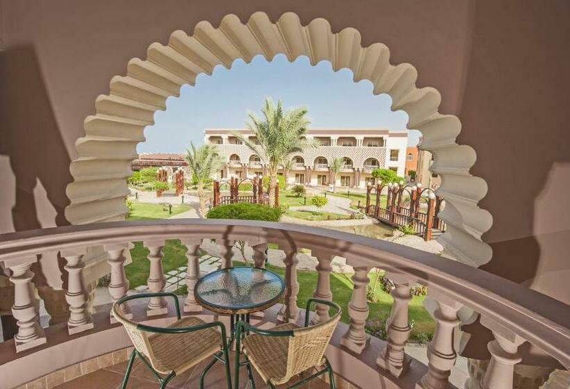 غرفة قياسية مطلّة علي الحديقة, Sunrise Mamlouk Palace Resort