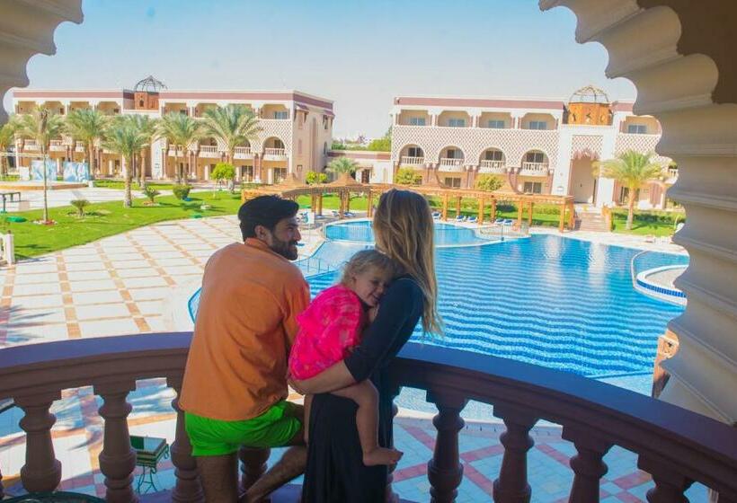 جناح عائلي, Sunrise Mamlouk Palace Resort