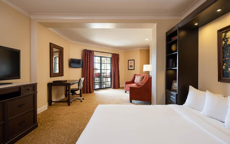 سوییت, The Meritage Resort And Spa