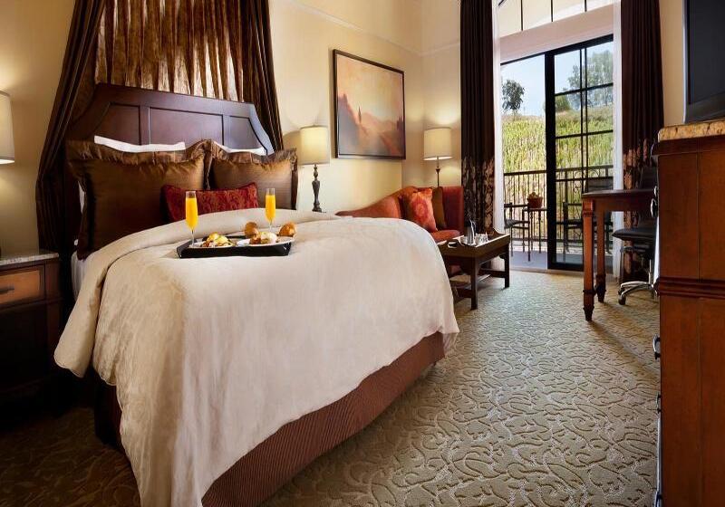 اتاق لوکس, The Meritage Resort And Spa