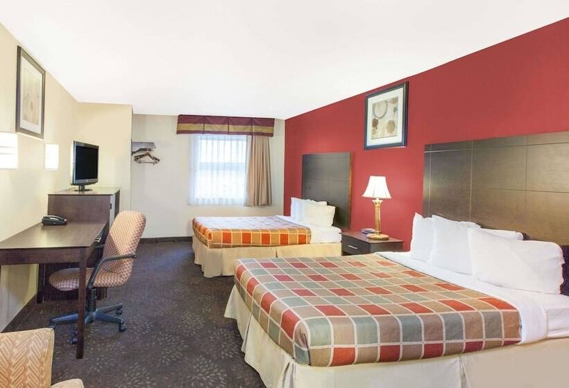 اتاق استاندارد با 2 تخت دوبل, Travelodge By Wyndham Romulus Detroit Airport