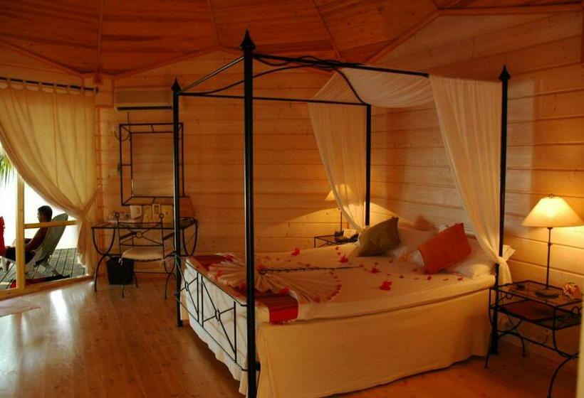 ویلای 1 خوابه, Kuredu Island Resort & Spa