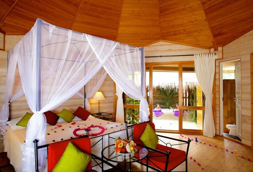 ویلای 1 خوابه, Kuredu Island Resort & Spa