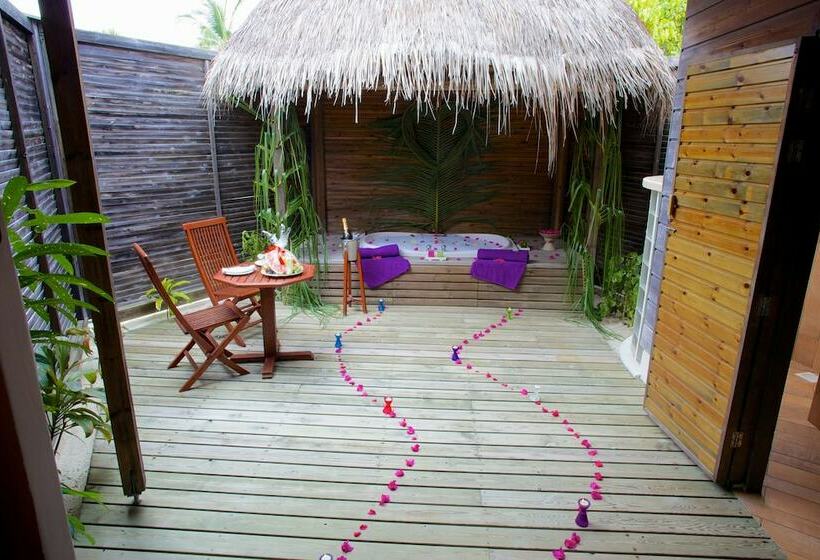 ویلای 1 خوابه, Kuredu Island Resort & Spa