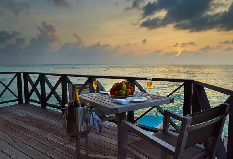 سوییت با چشم‌انداز دریا, Kuredu Island Resort & Spa