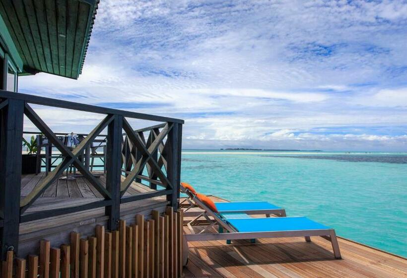سوییت با چشم‌انداز دریا, Kuredu Island Resort & Spa