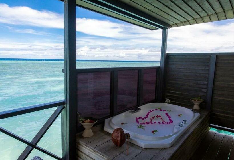 سوییت با چشم‌انداز دریا, Kuredu Island Resort & Spa