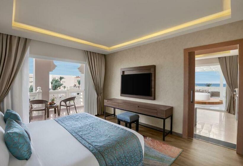 Suite Hot Tub & Sea View, Pickalbatros Palace Hurghada