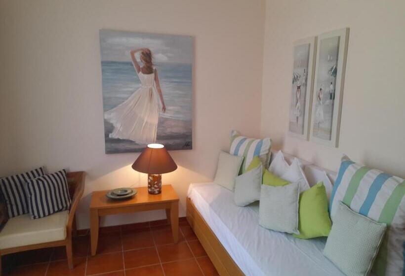 침실 1개 발코니 아파트, Calergi Residence Monthly Offers