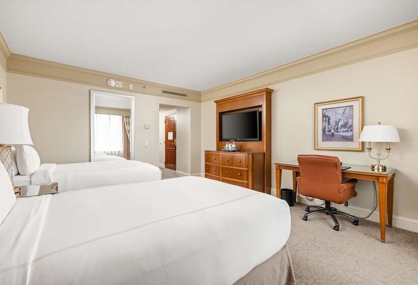 Deluxe Room Adapted for people with reduced mobility, Conrad Indianapolis