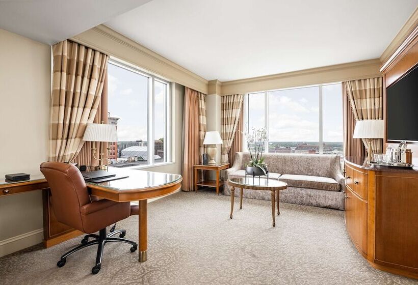 Suite, Conrad Indianapolis