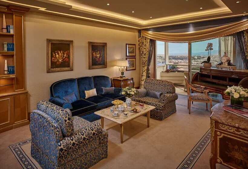 سوئیت با تخت بزرگ, Conrad Indianapolis