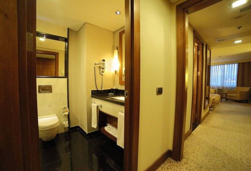 اتاق خانوادگی, Dedeman Konya Hotel Convention Center