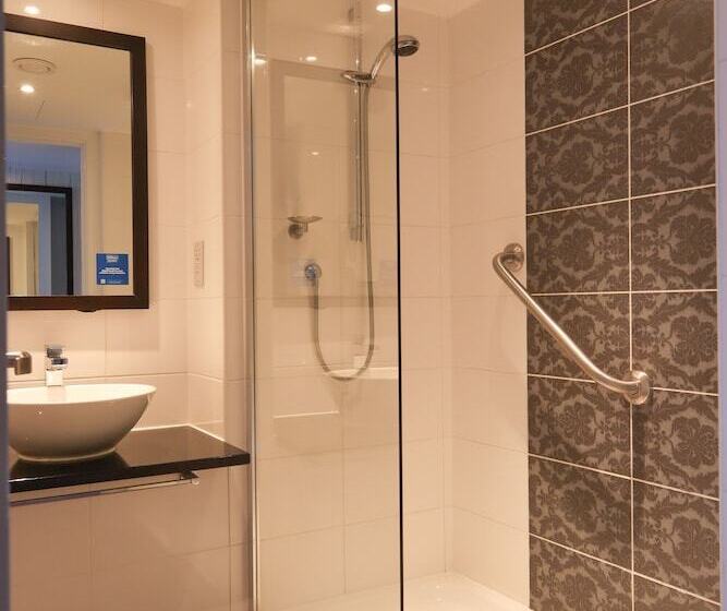 اتاق استاندارد, Doubletree By Hilton Hotel Bristol South   Cadbury House