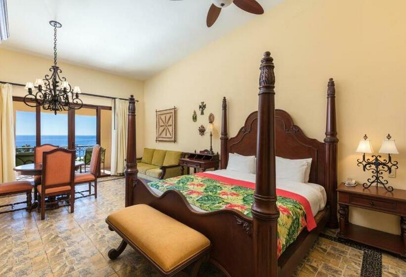 سوییت خانوادگی, Hacienda Encantada Resort & Residences
