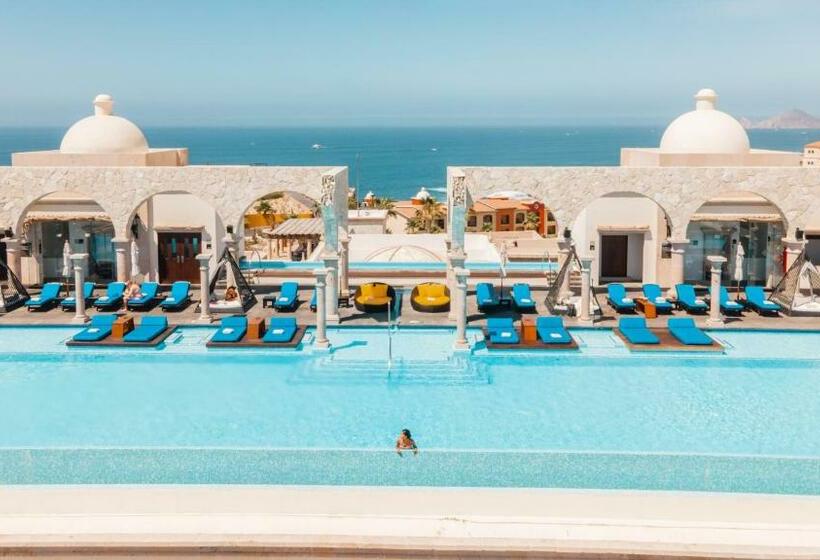سوئیت 2 خوابه, Hacienda Encantada Resort & Residences
