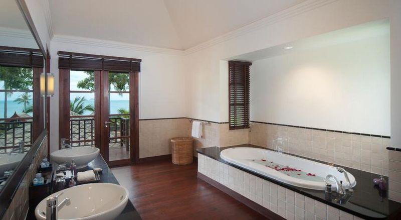 ویلای 4 خوابه, Kanda Residences Pool Villas