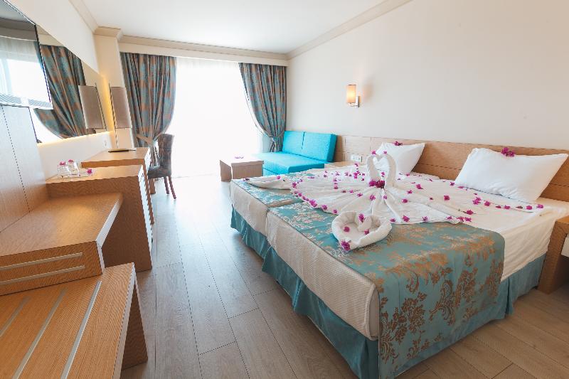 اتاق استاندارد, L'Oceanica Beach Resort