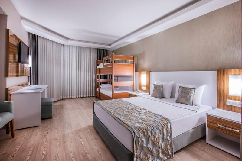 اتاق خانوادگی, Palm Wings Ephesus Beach Resort