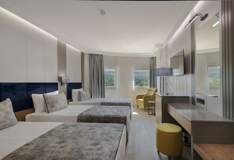 اتاق استاندارد سه نفره, Sealife Kemer Resort Hotel   All Inclusive