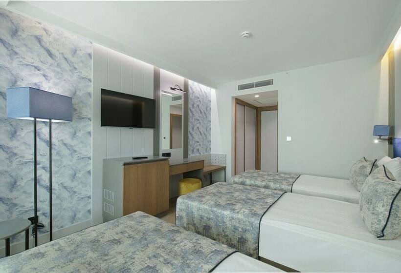 اتاق استاندارد سه نفره, Sealife Kemer Resort Hotel   All Inclusive