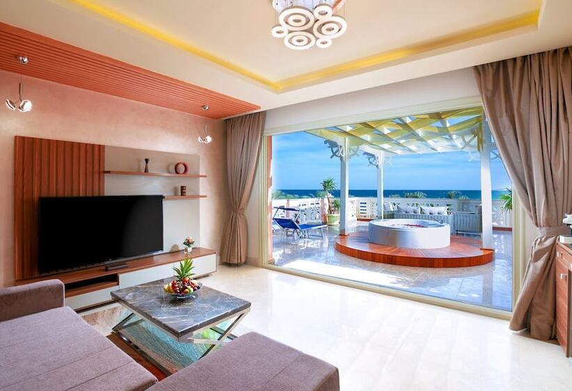 Suite mit Ausblick, Pickalbatros Palace Hurghada