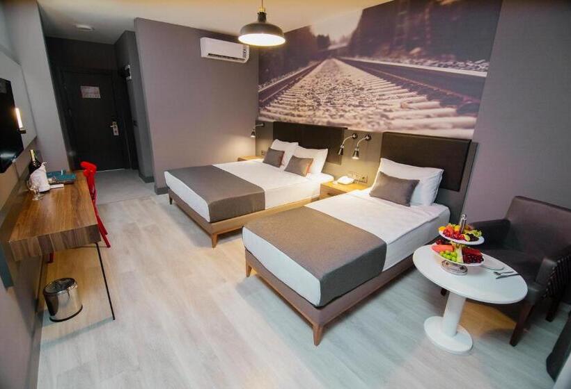 اتاق استاندارد سه نفره, Ramira City Hotel   Adult Only