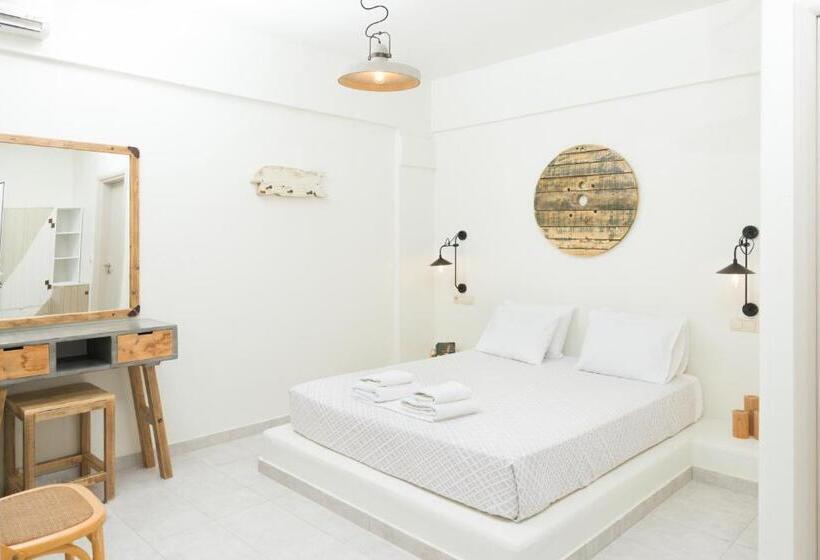 2 Bedroom Suite, Sunshine Matala