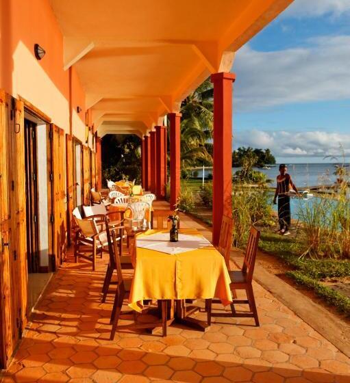 Family Room Sea View, Vanivola