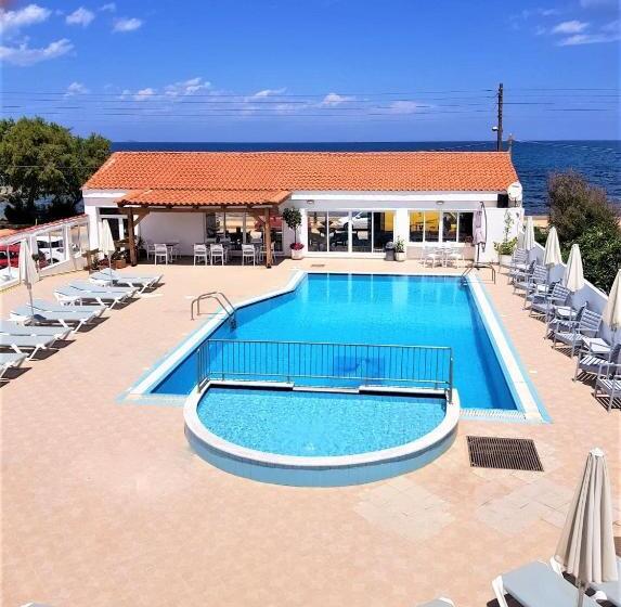استودیوی استاندارد, Kasapakis Hotel & Apartments