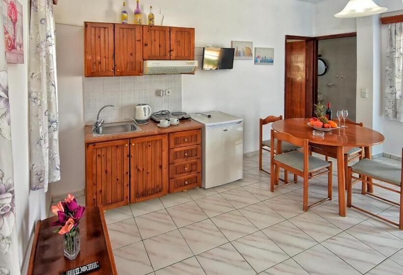 Family Apartment, Kasapakis  & Apartments